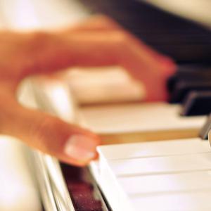 粗大的🐔吧在里面伸来伸去漫画
